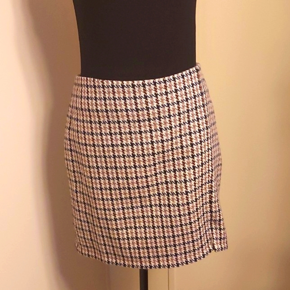 Wool mix mini skirt by blu pepper